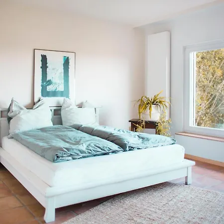 Unter Den Linden Bed & Breakfast Hungen