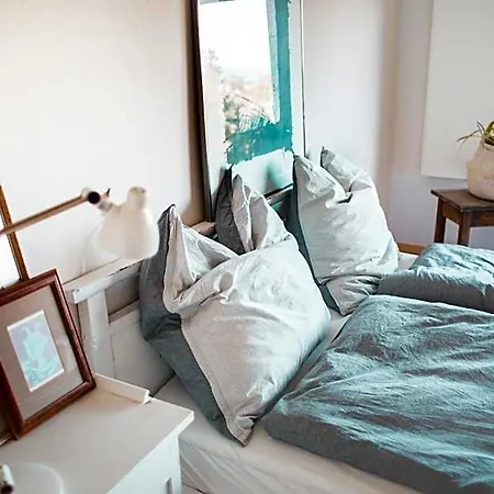Unter Den Linden Bed & Breakfast Hungen
