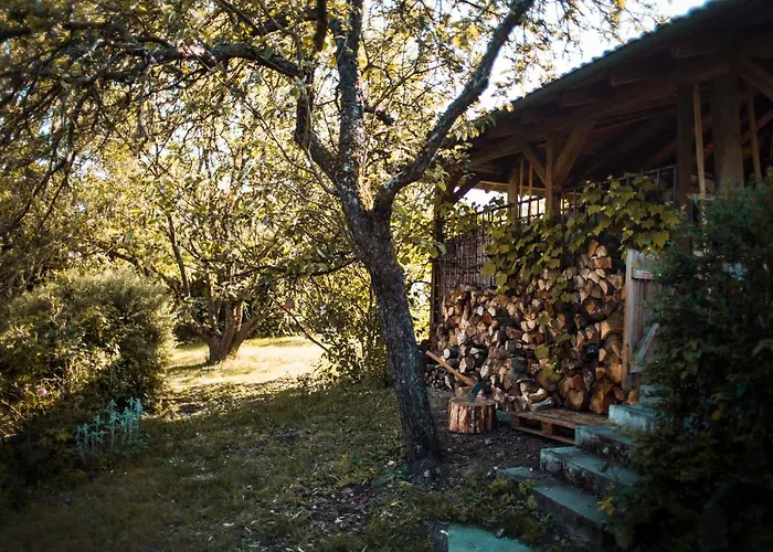 Bed & Breakfast Unter Den Linden 3*